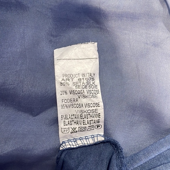 Gorgeous blue & white silk blend tunic with matching under tank - Picture 5 of 7